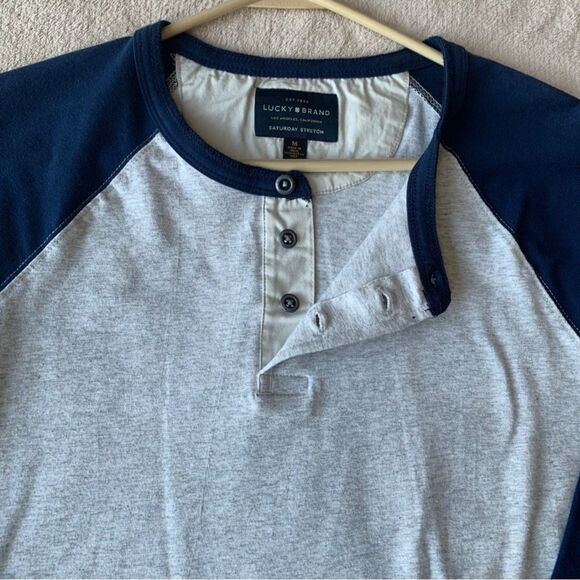 Lucky Brand Saturday Stretch Raglan Henley Size M - Picture 2 of 7
